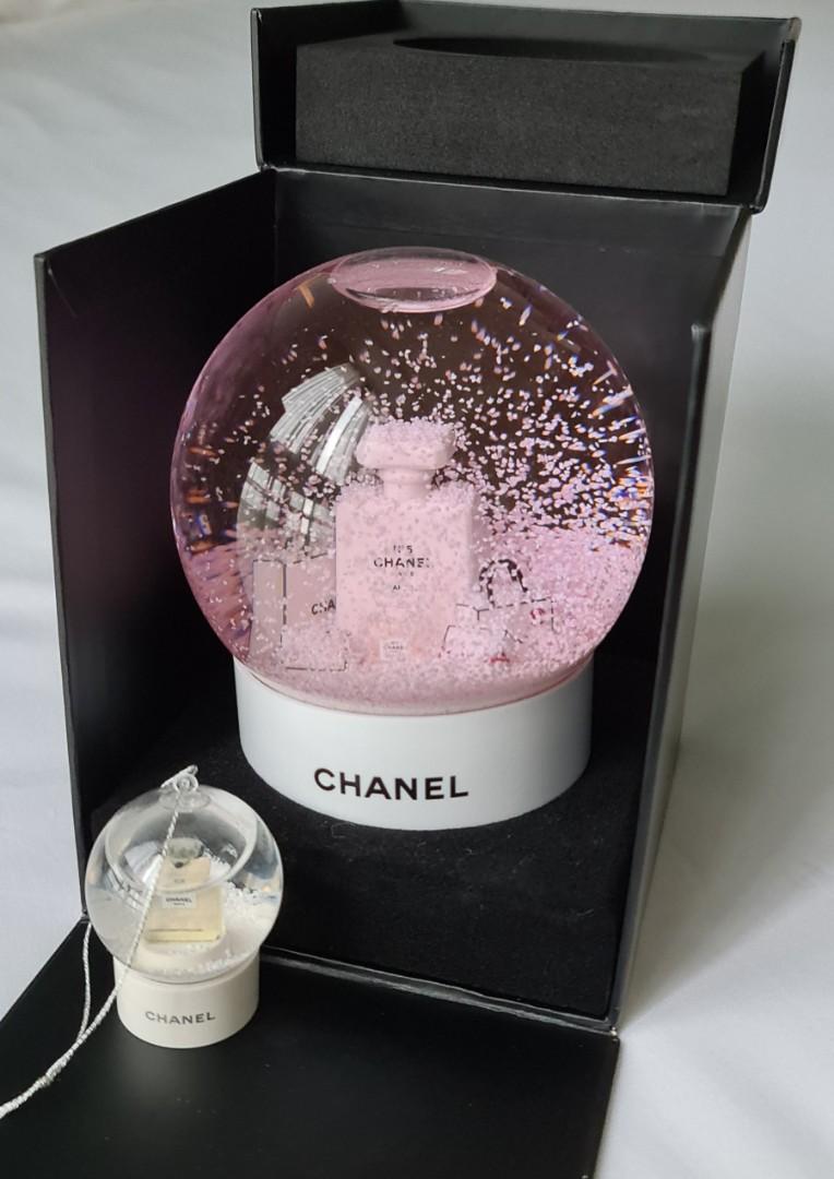 Chanel snow globe glass - THE HOUSE OF WAUW