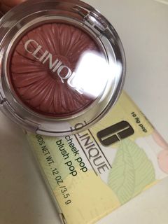 （分類：）位於 。 由 meenoimytype 提交（商品編號 1077302012，圖片 1）。簡介： 。