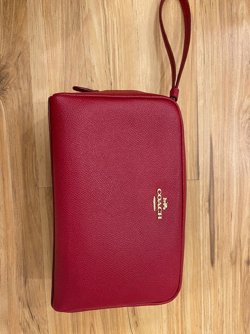 Coach Boxy Cosmetic Case Original, Women's Fashion, Bags & Wallets