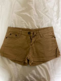 (Category: ) located in . Submitted by fitsss (Listing ID 1077256976, Image 1). Description: .