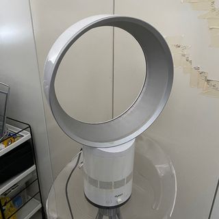（分類：）位於 。 由 roboconjjvv 提交（商品編號 1077157604，圖片 1）。簡介： 。