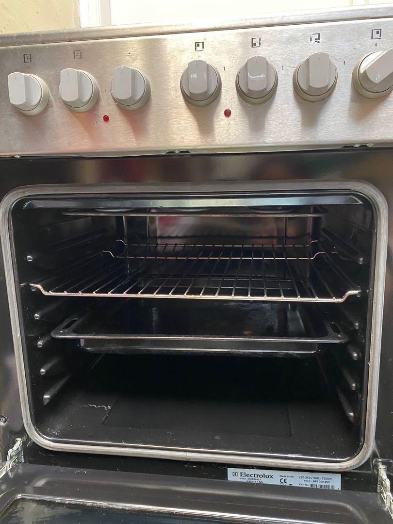 Electrolux Electric Stove with Electric Oven, Furniture & Home Living