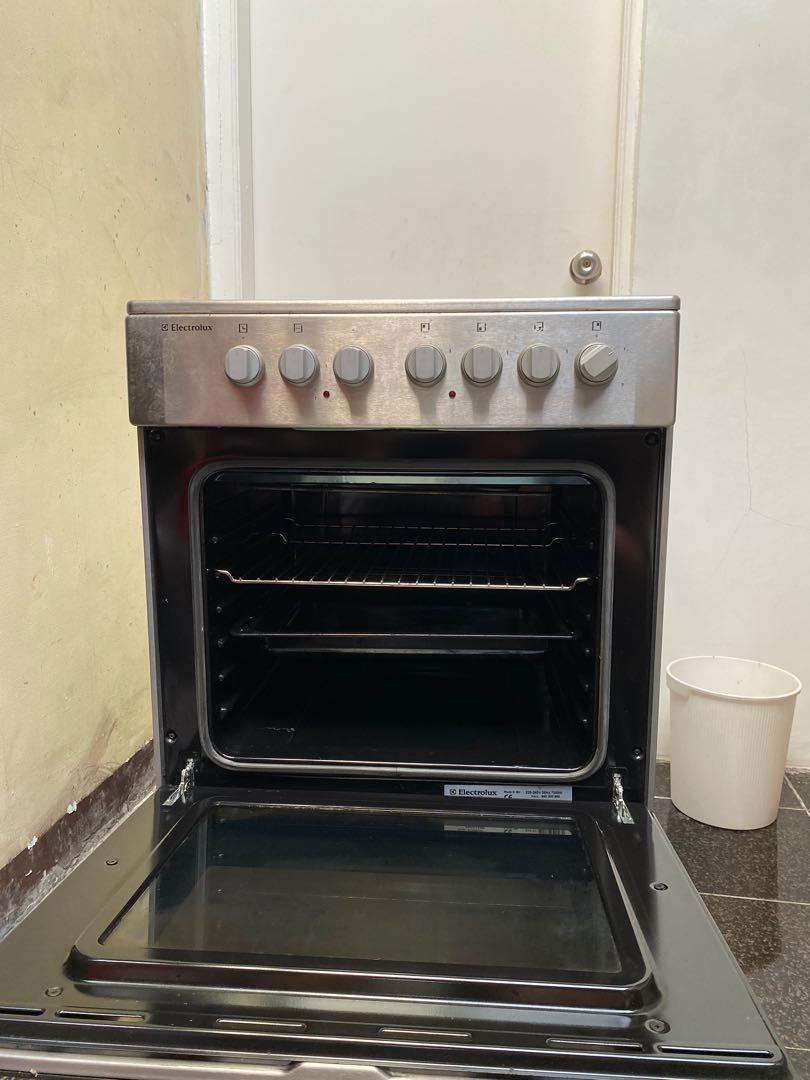 Electrolux Electric Stove with Electric Oven, Furniture & Home Living