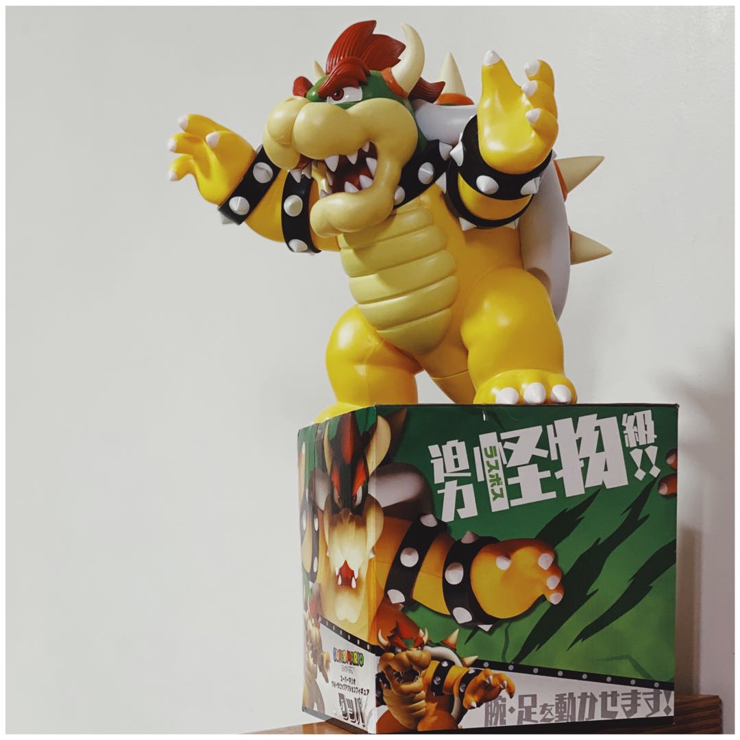 Super mario ultra big action figure hotsell bowser