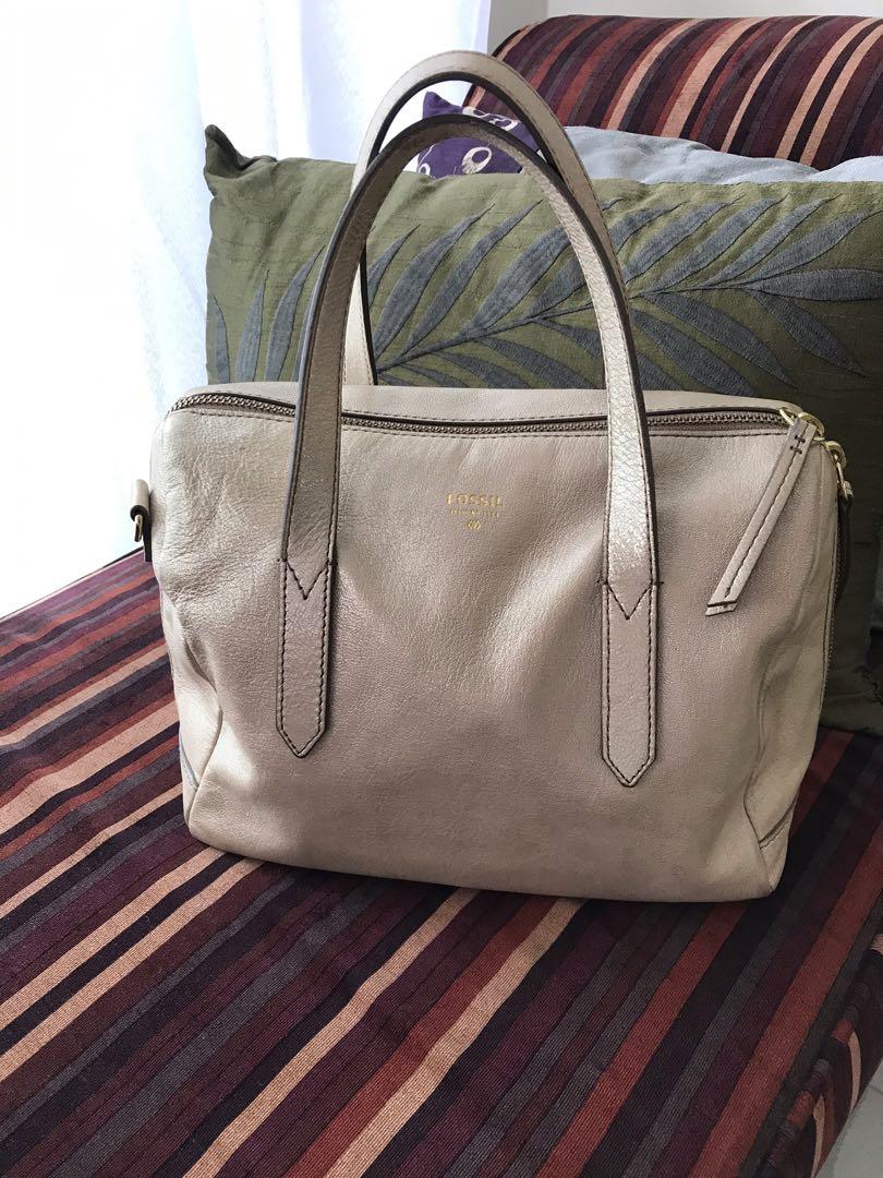 Fossil sydney shop satchel taupe