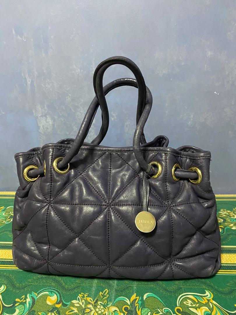 Furla quilted bag top