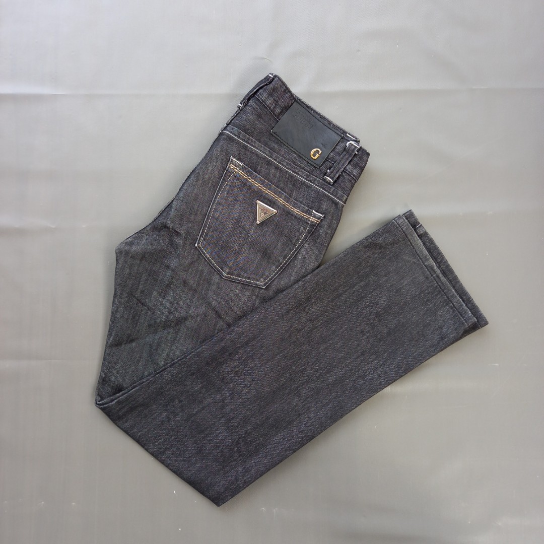 Guess jeans luxury edition, Fesyen Pria, Pakaian , Bawahan di Carousell