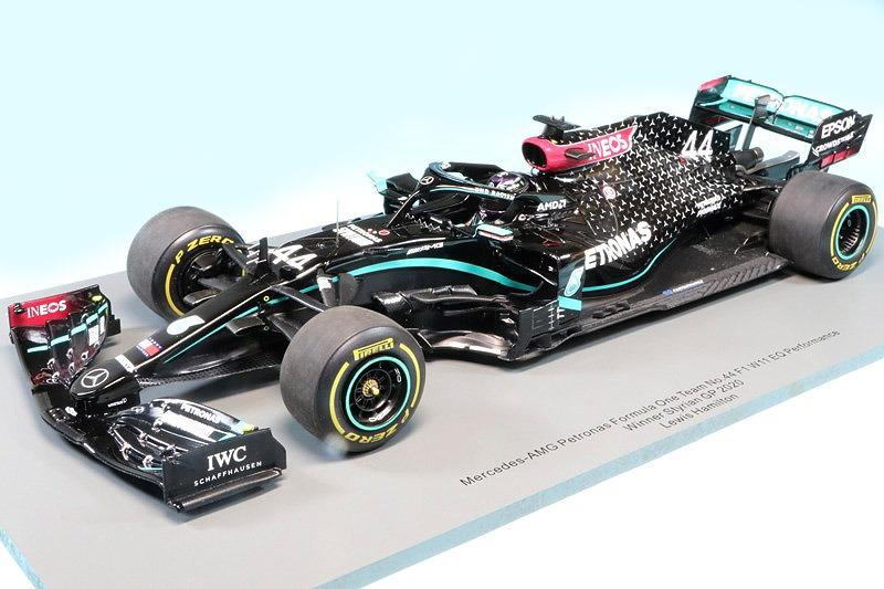 Lewis hamilton 1 18 scale new arrivals