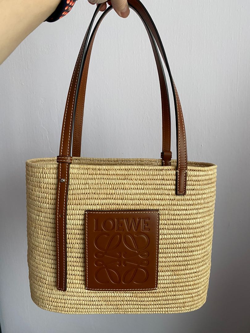 Loewe Small Square Basket bag in raffia and calfskin Nude