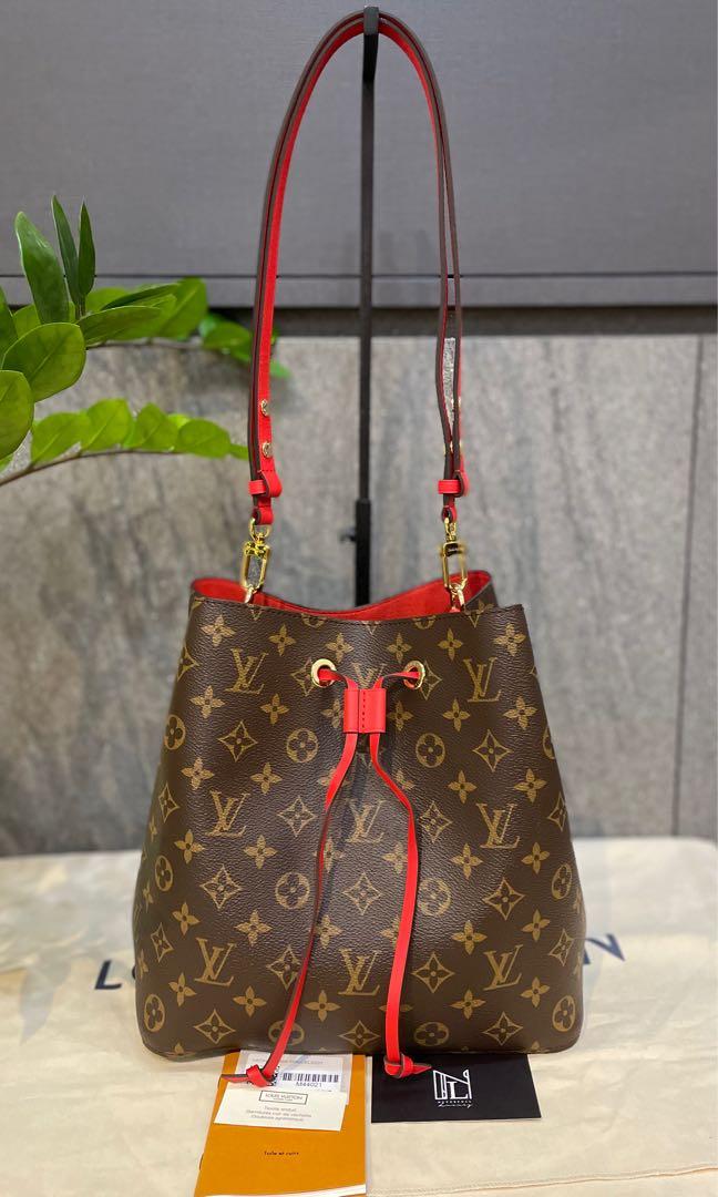 LOUIS VUITTON 2021 NeoNoe M44021 Monogram MM Red Bucket Crossbody Bag –  Fashion Reloved