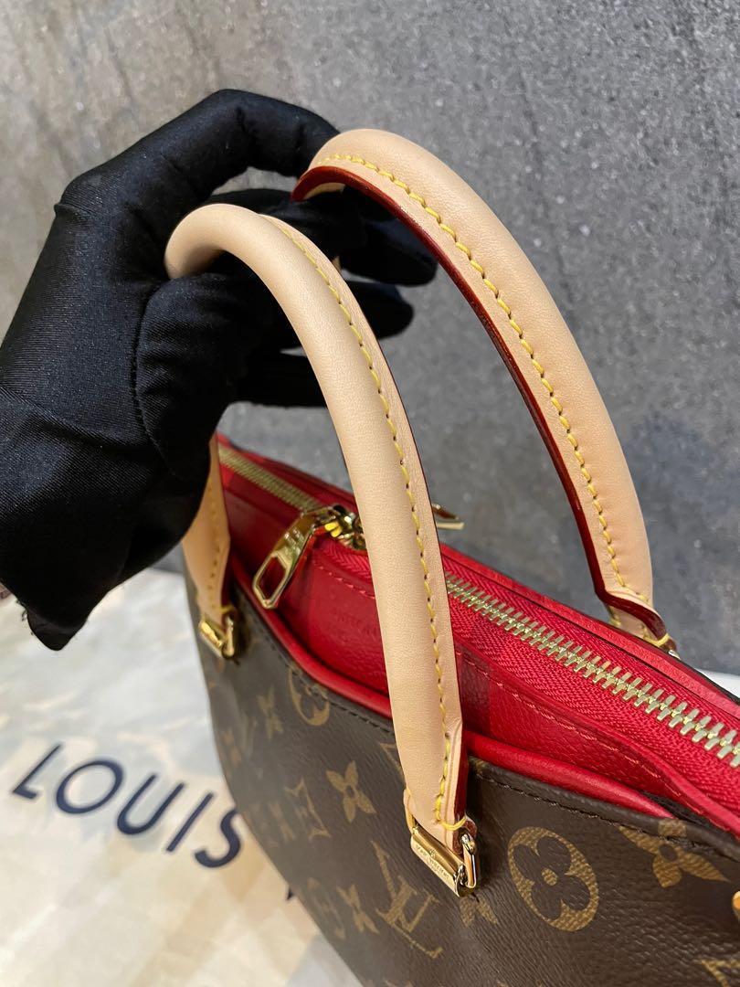 Louis Vuitton Pochette Volga Monogram Rouge in Taurillon Leather