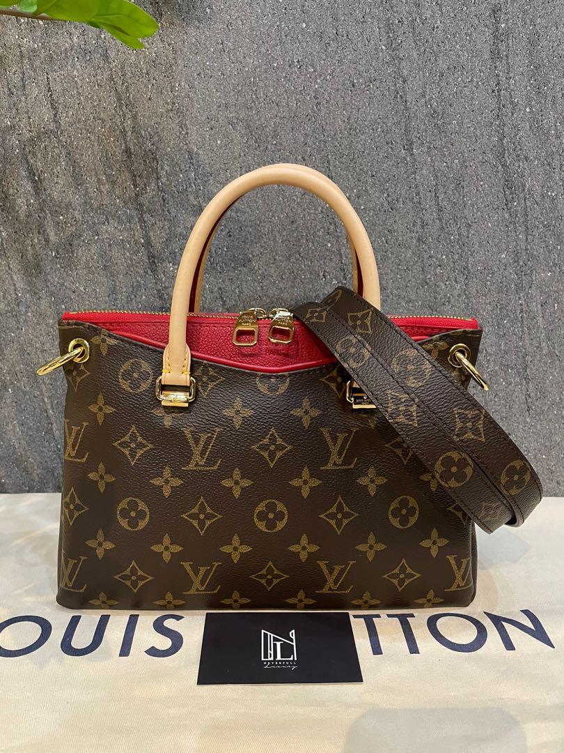 Louis Vuitton pre-owned PALLAS BB Bag - Farfetch