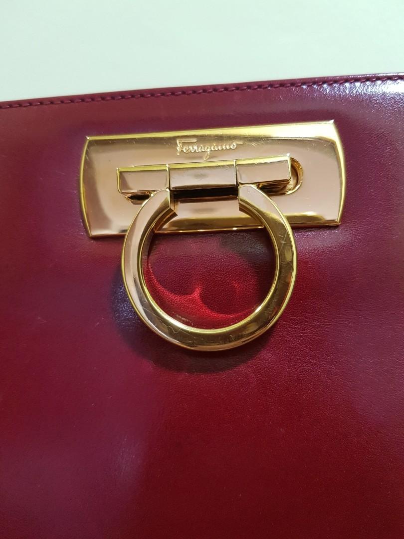 Salvatore Ferragamo Handbag type Bag charm Key chain Red Vintage Old c –  VintageShop solo