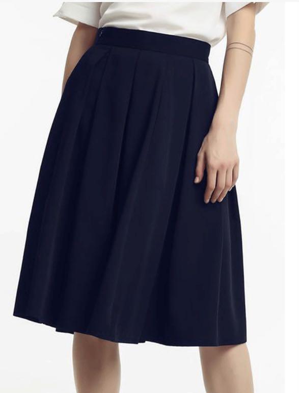 A line shop skirt uniqlo