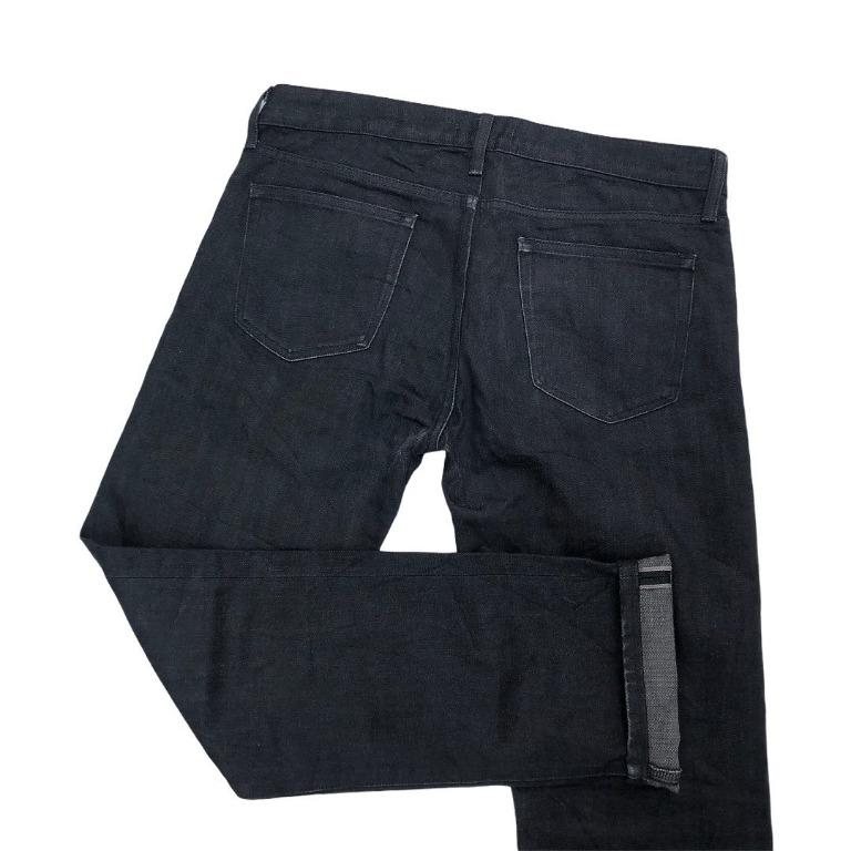 Uniqlo Selvedge Slim Fit Straight Dry Denim Black Jeans, Fesyen Pria, Pakaian , Bawahan di Carousell