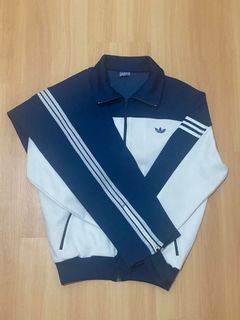 (Category: ) located in . Submitted by fahds_store (Listing ID 1077332629, Image 1). Description: .