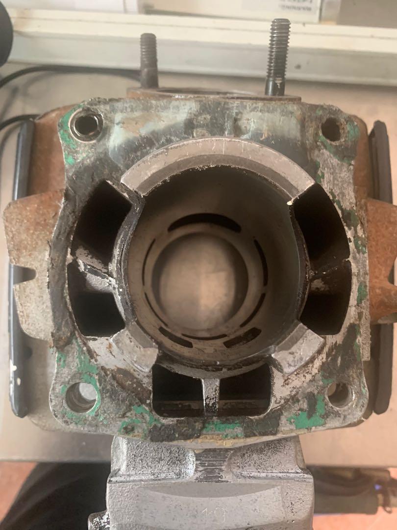 Yamaha Rxz Head Block Y2 orimotor, Motorbikes on Carousell