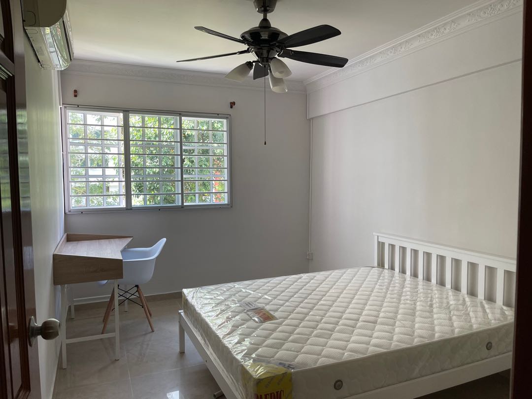 (Category: ) located in . Submitted by tlin (Listing ID 1077352892, Image 1). Description: .