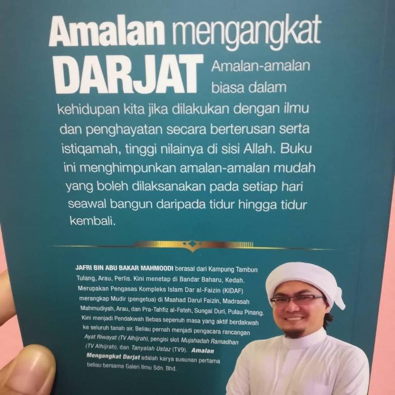 Amalan Mengangkat Darjat Books Stationery Non Fiction On Carousell