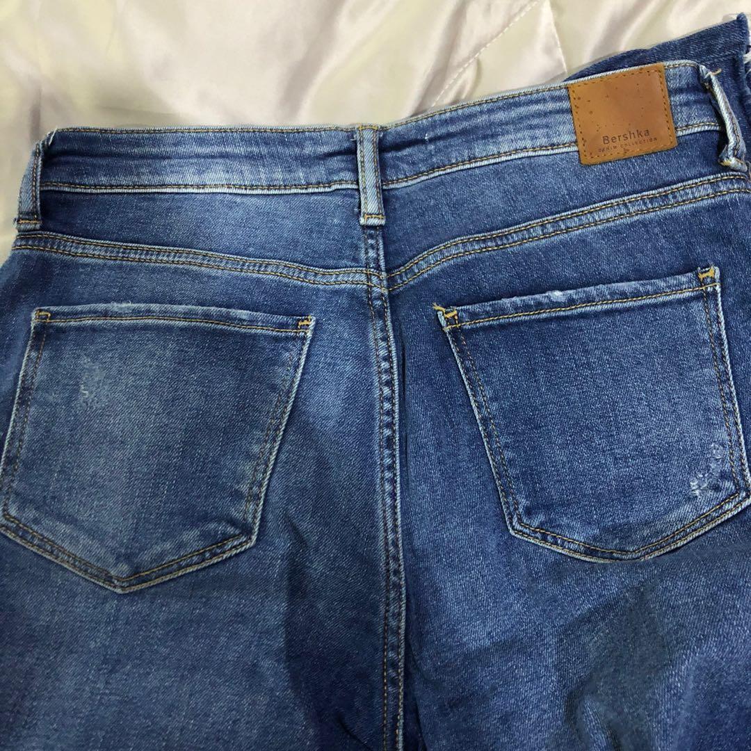 Bershka Denim Girlfriend Ripped Jeans Women s Fashion Bottoms Jeans Leggings on Carousell