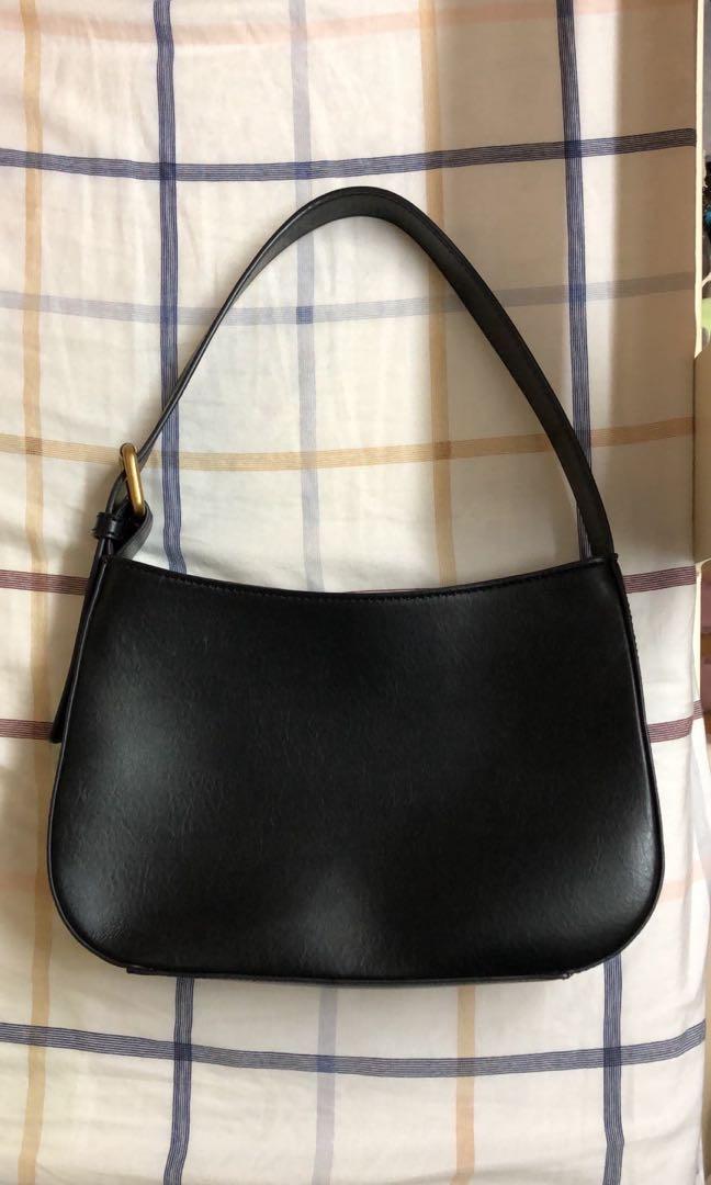 brandy melville black and gold shoulder bag