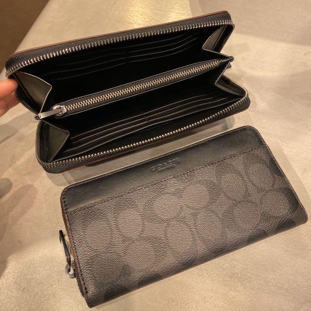 Accordion wallet 2025 coach