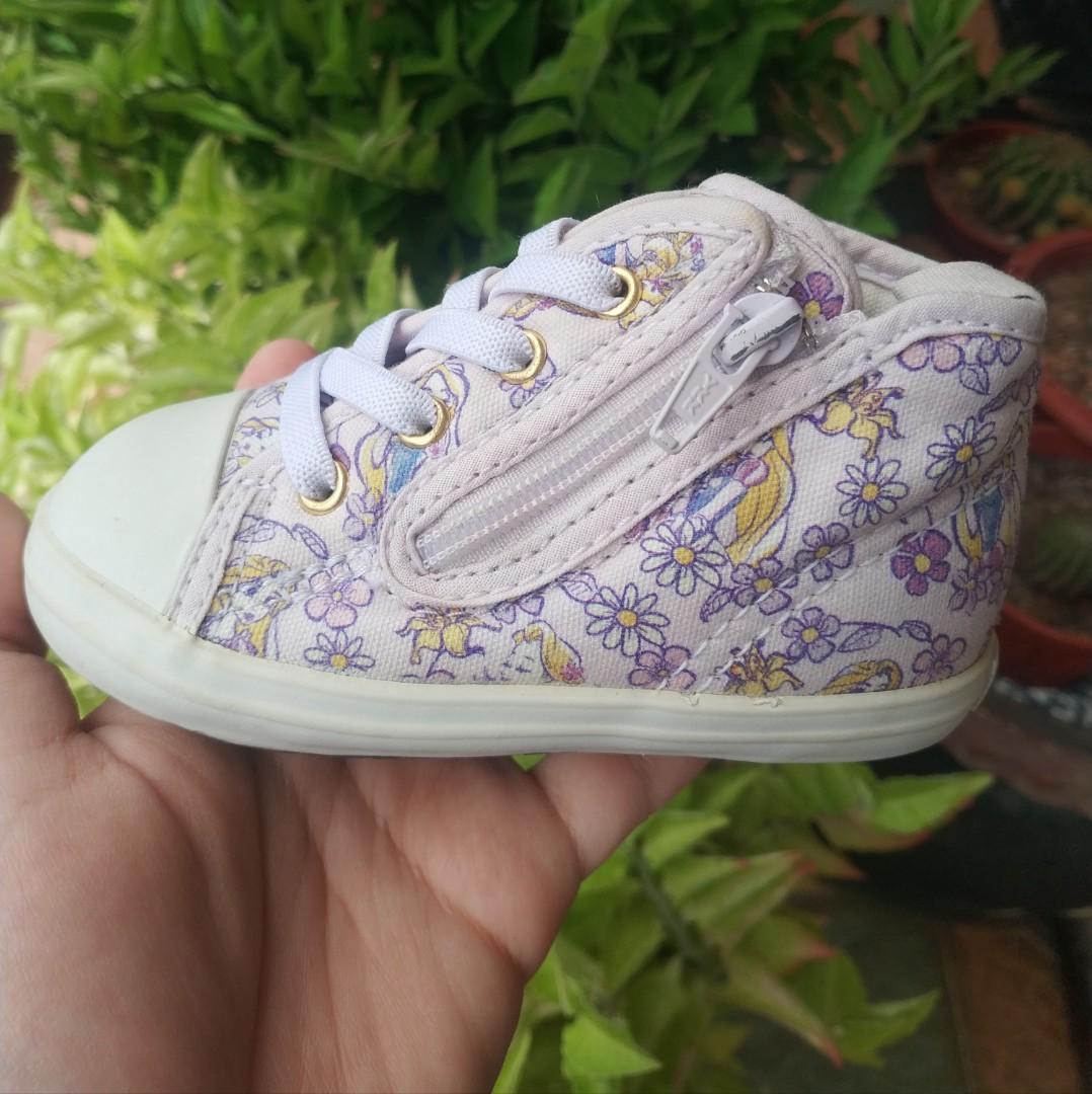 Disney princess converse online