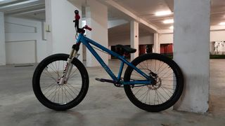 (Category: ) located in . Submitted by alsonwheels (Listing ID 1077370991, Image 1). Description: .