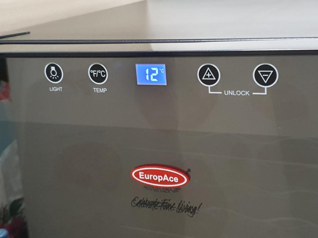 Europace 20bottle wine cooler EWC201 DC, TV & Home Appliances