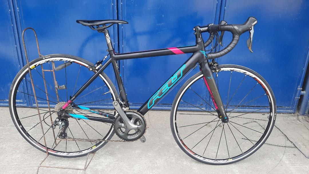 Felt F85 Roadbike Sports Equipment Bicycles Parts Bicycles on