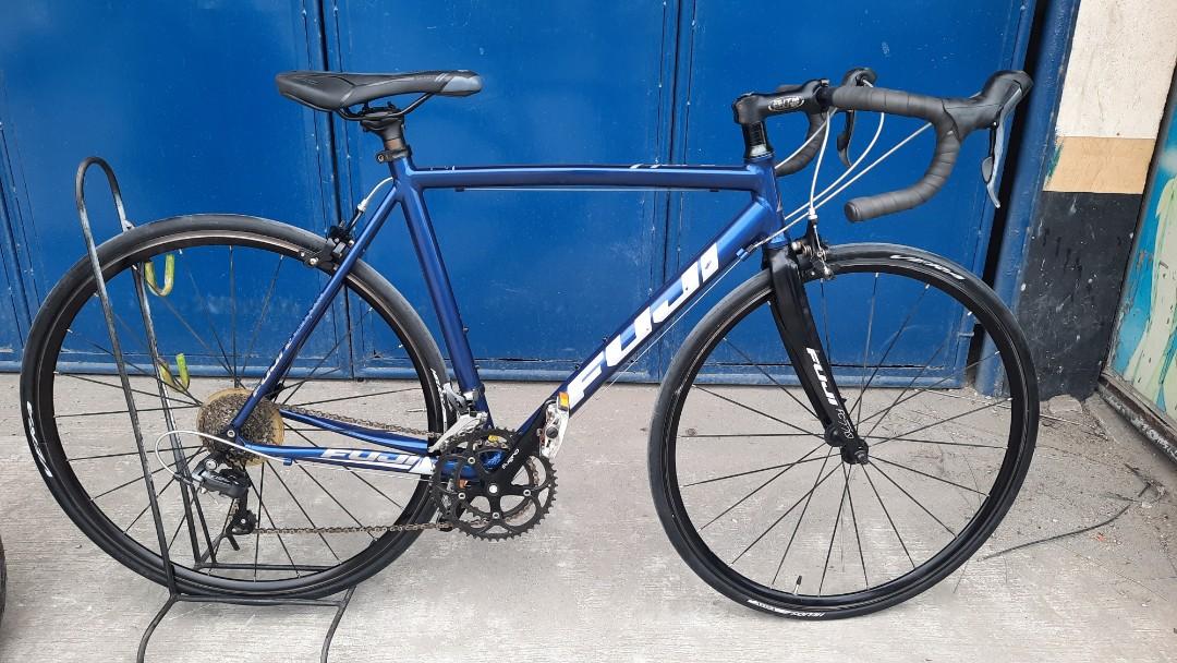 Fuji 危なっかしい Roubaix Aura 2019](ルーベオーラ)ガンメタル