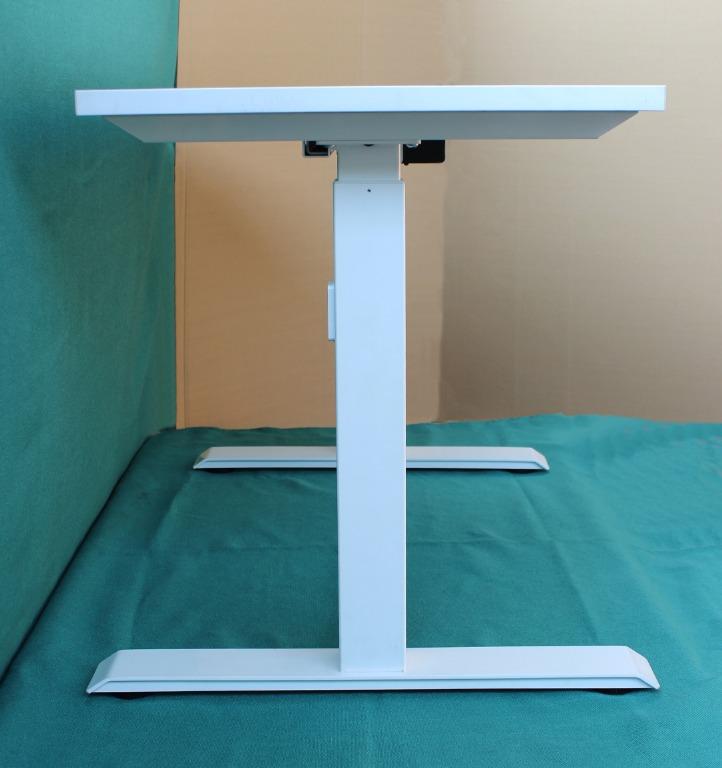 Height Adjustable Table (Category: Tables & Sets) located in Klang. Submitted by gozzofurniture (Listing ID 1077433773, Image 3). Description: The height of this table is adjustable from seating height to standing height. The size of the Top is 1200 x 600mm. It comes with electric motor that has memory feature. Kindly view the below Youtube video link on the salient features of this table. Also available other Top Sizes such as 1500 x 600mm and 1