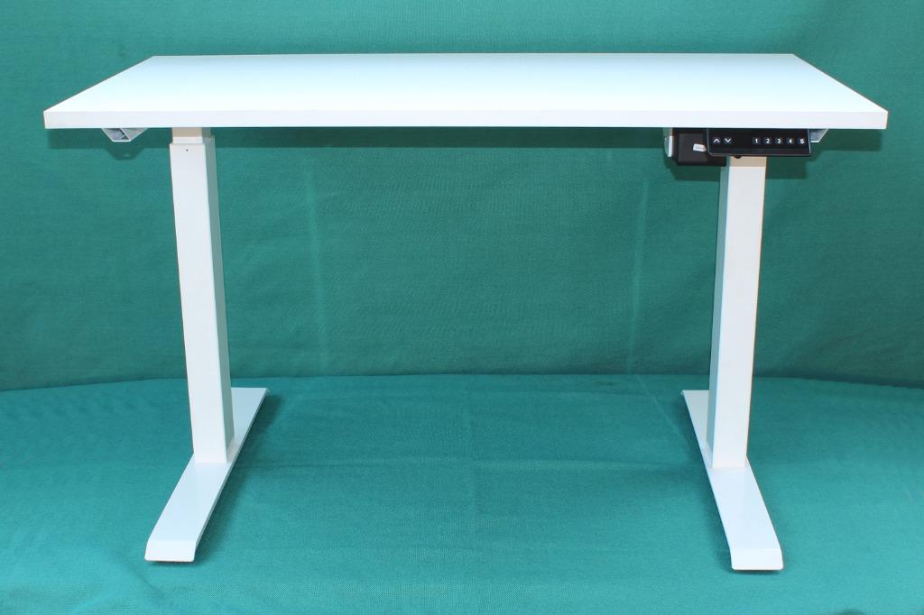 Height Adjustable Table (Category: Tables & Sets) located in Klang. Submitted by gozzofurniture (Listing ID 1077433773, Image 2). Description: The height of this table is adjustable from seating height to standing height. The size of the Top is 1200 x 600mm. It comes with electric motor that has memory feature. Kindly view the below Youtube video link on the salient features of this table. Also available other Top Sizes such as 1500 x 600mm and 1
