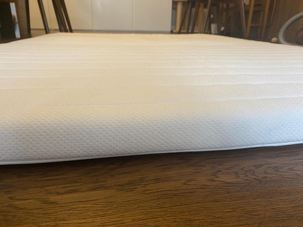 IKEA double mattress topper (SULTAN TJOME), 傢俬＆家居, 傢俬, 床架及床褥 Carousell