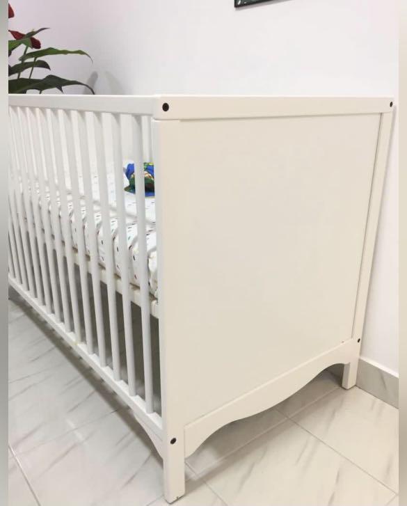 Ikea solgul cot top