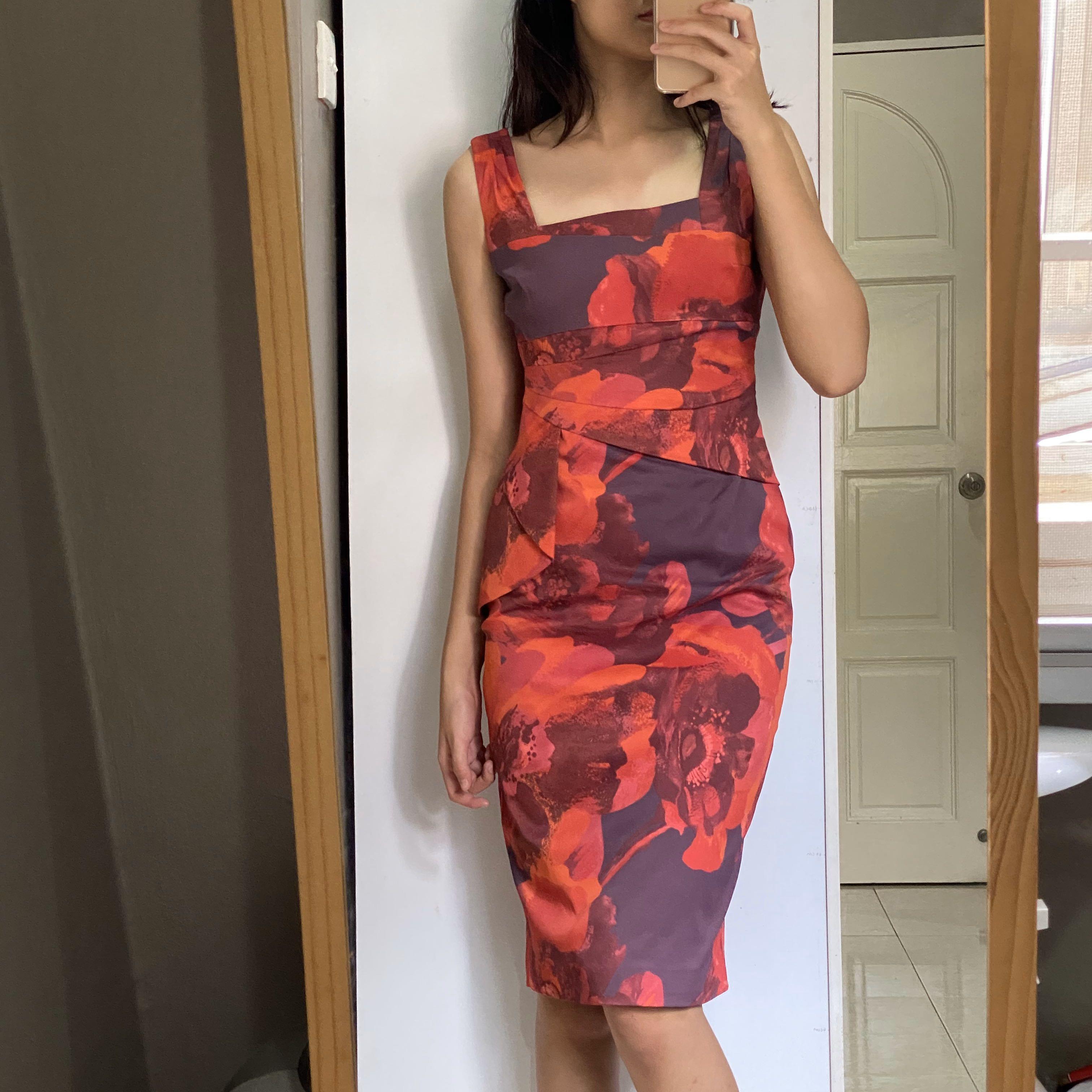 Karen millen floral bodycon dress hotsell