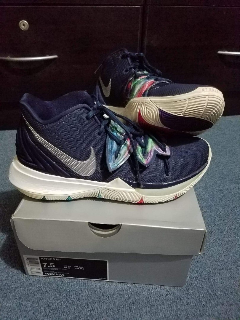 galaxy kyries