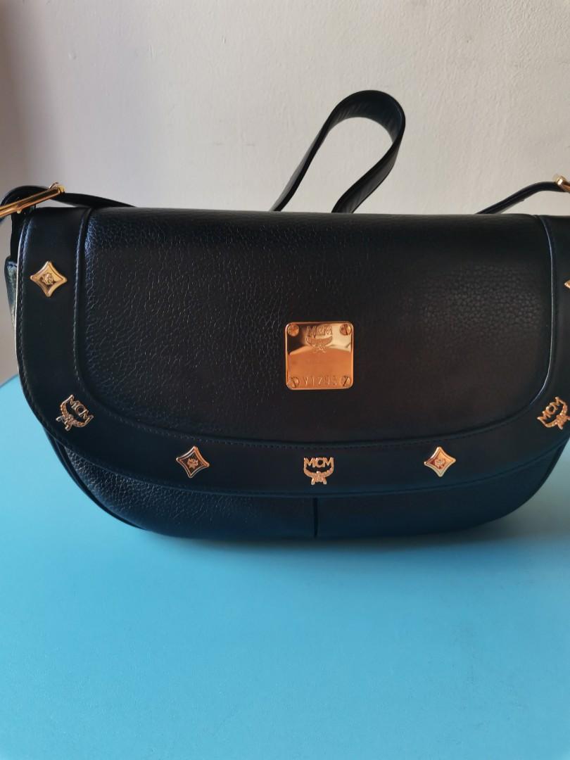 MCM BAGUETTE BAG (Category: Luxury Bags & Wallets) located in Santo Tomas. Submitted by prelovedtobeloveeeed (Listing ID 1077517446, Image 1). Description: 📍Very good condition 📍 Gold hardwares 📍 Turnable Screw 📍 No etiquette 📍 Ykk zip 📍 10 x 3 x 8 in 📍 Pm for more details 📍 Shopee check out only 📍 Happy Shopping ❣️ ❣️ ❣️.
