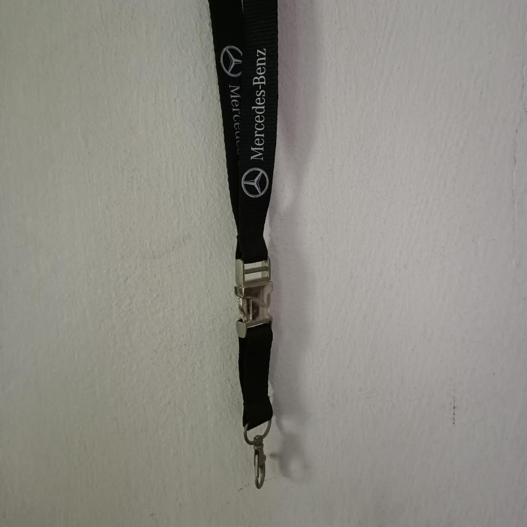 Mb Collection Halter Mercedes Collection merchandise, Hobbies & Toys, Travel, Travel ...