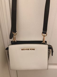 （分類：）位於 。 由 wtcheung 提交（商品編號 1077528850，圖片 1）。簡介： 。