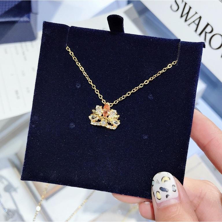 Swarovski crystal shop bee necklace