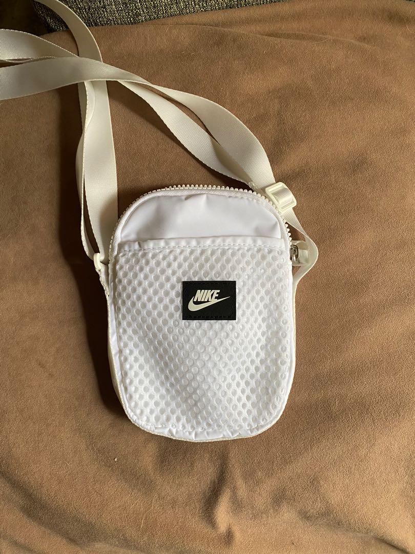 Nike sling discount bag white