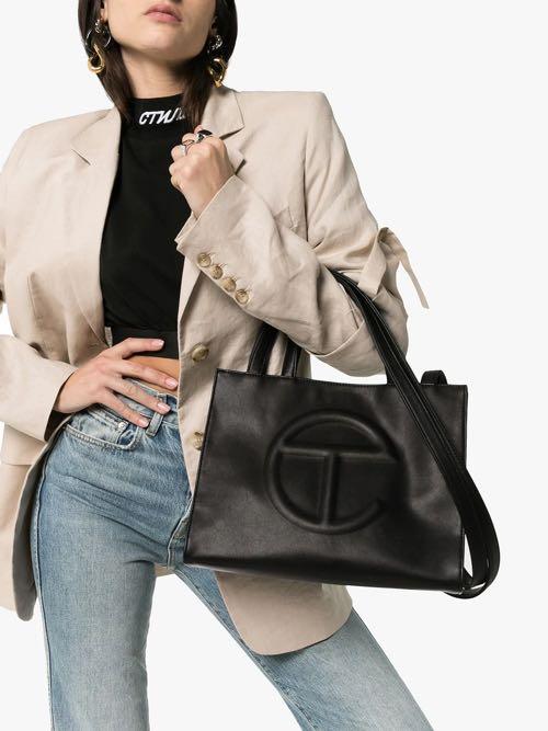 Telfar medium hotsell bag black