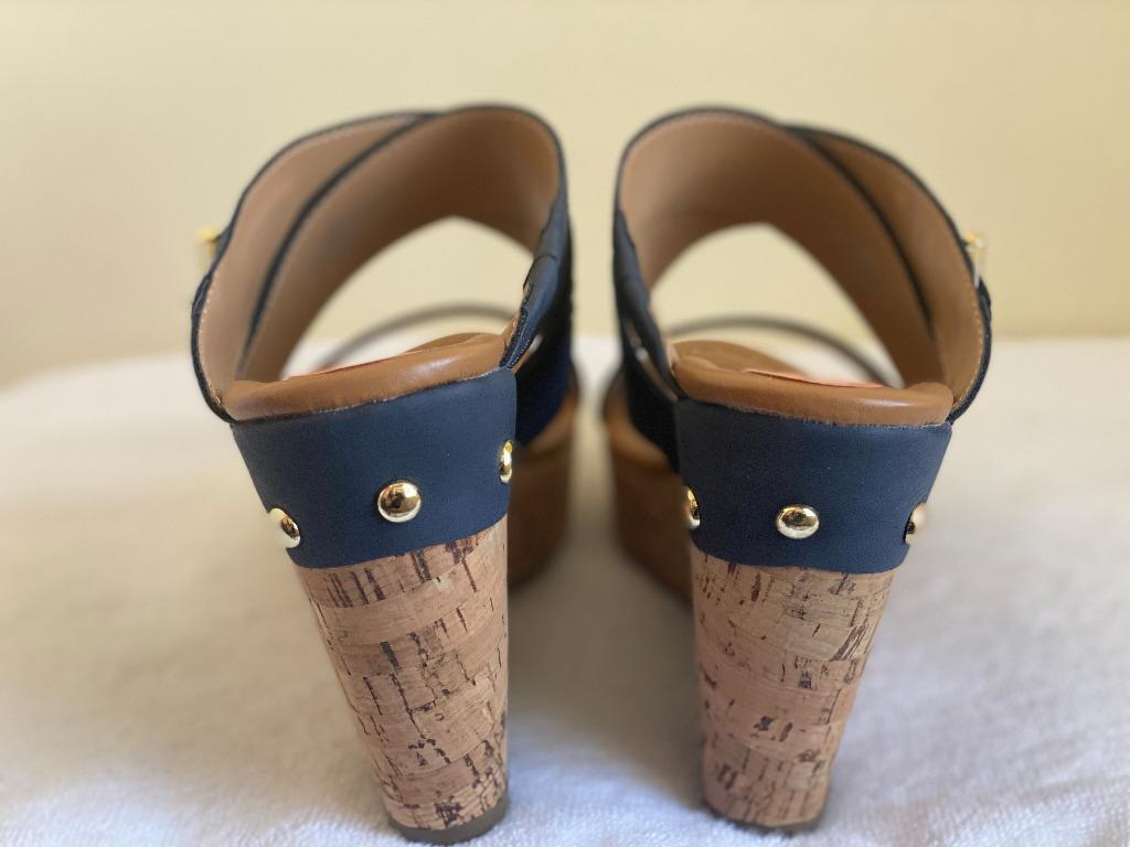 Tommy hilfiger mili best sale wedge