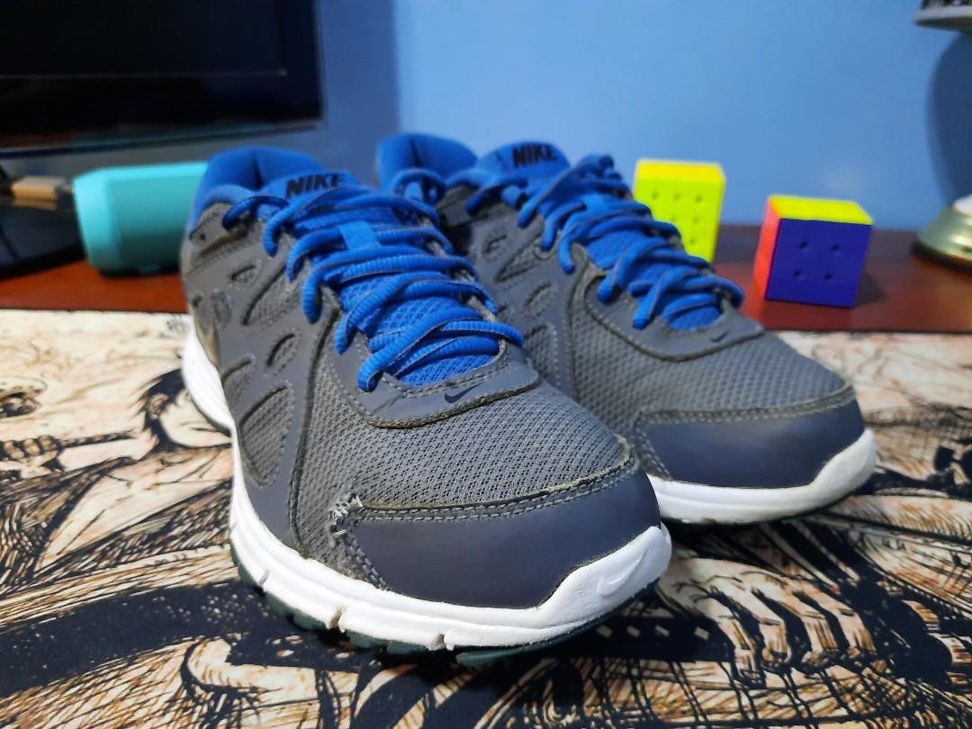 nike revolution 2 original