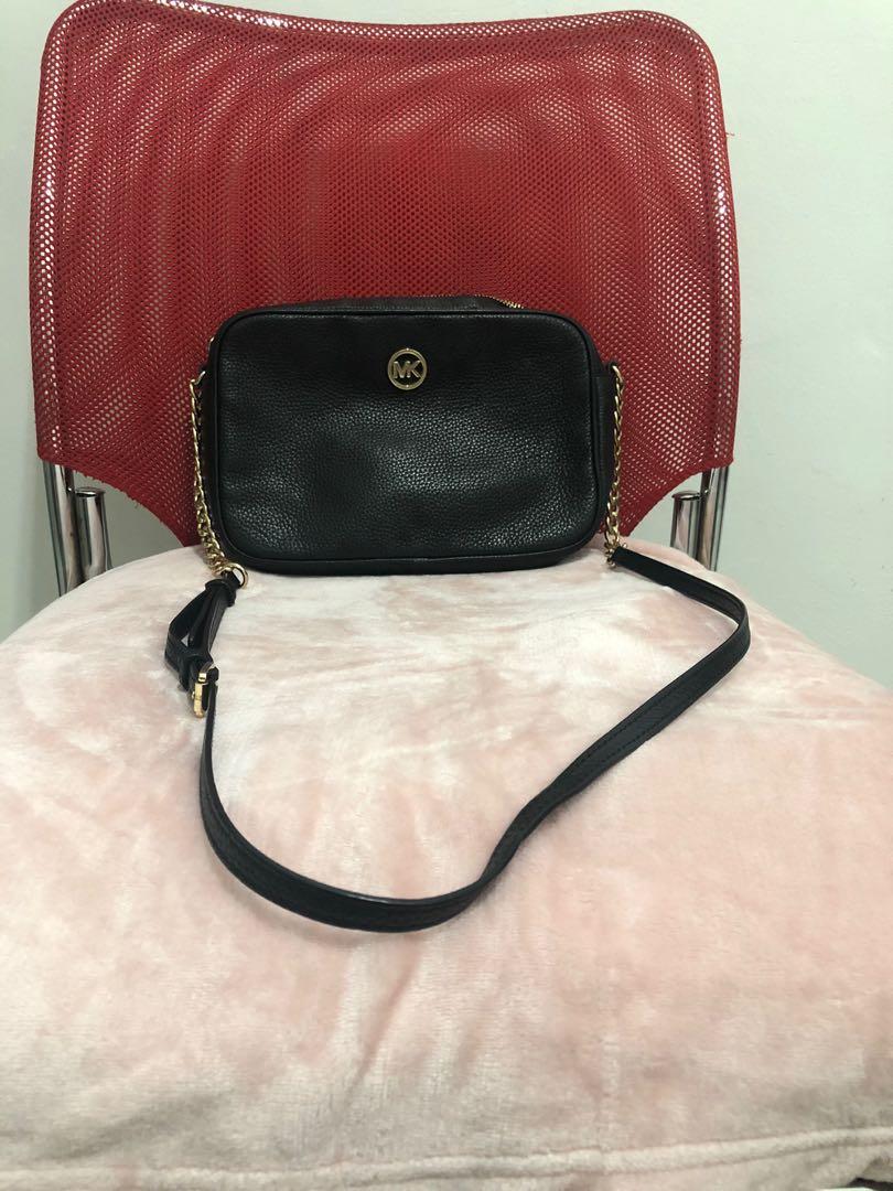 Michael kors fulton 2025 lg ew crossbody