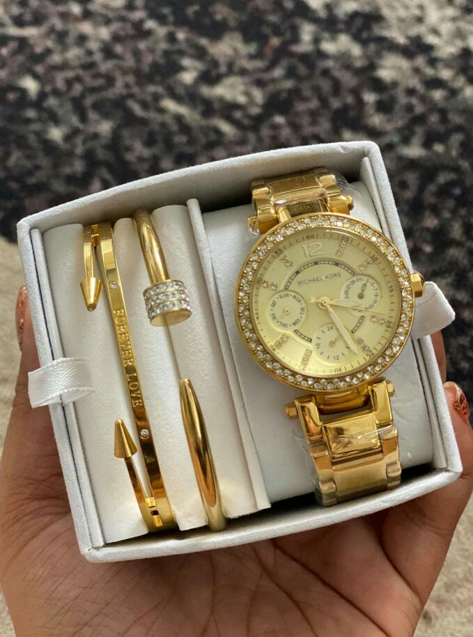 Michael kors deals watch set up