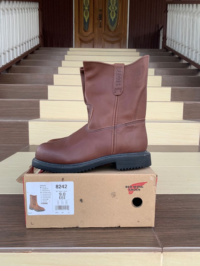 Red wing shop pecos 8242
