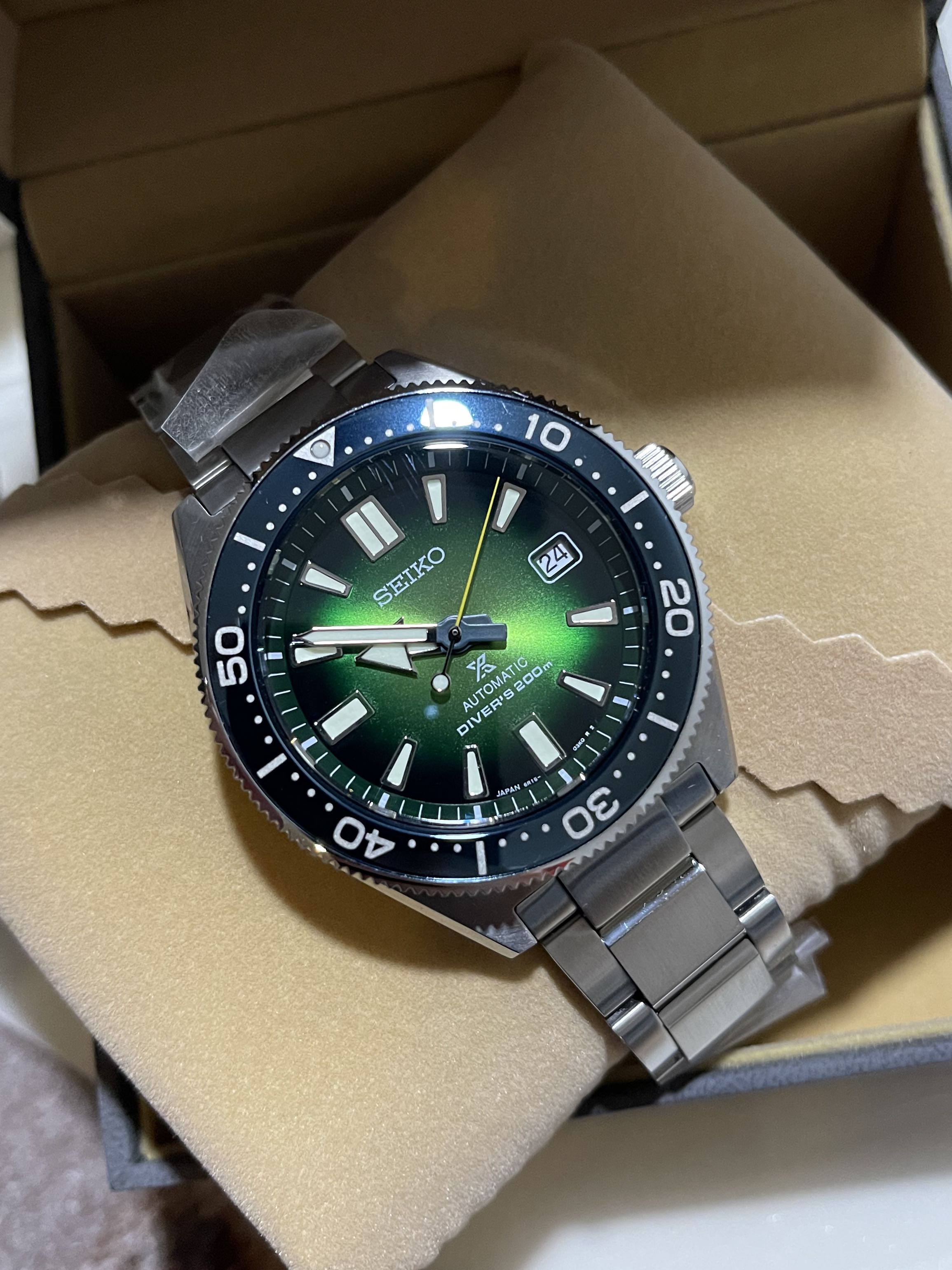 Seiko SBDC077 Green Sea 62Mas, Men's Fashion, Watches & Accessories,  Watches on Carousell