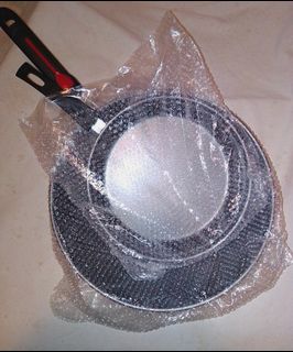 （分類：）位於 。 由 hesma 提交（商品編號 1077542881，圖片 1）。簡介： 。